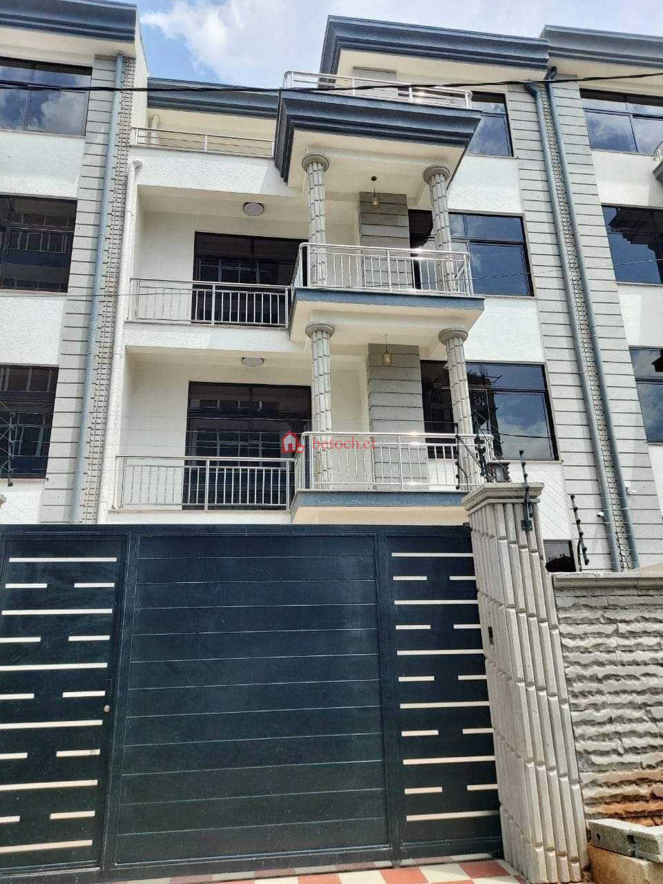 Ayat 175 m² G⁺³ Resident Villa House Build