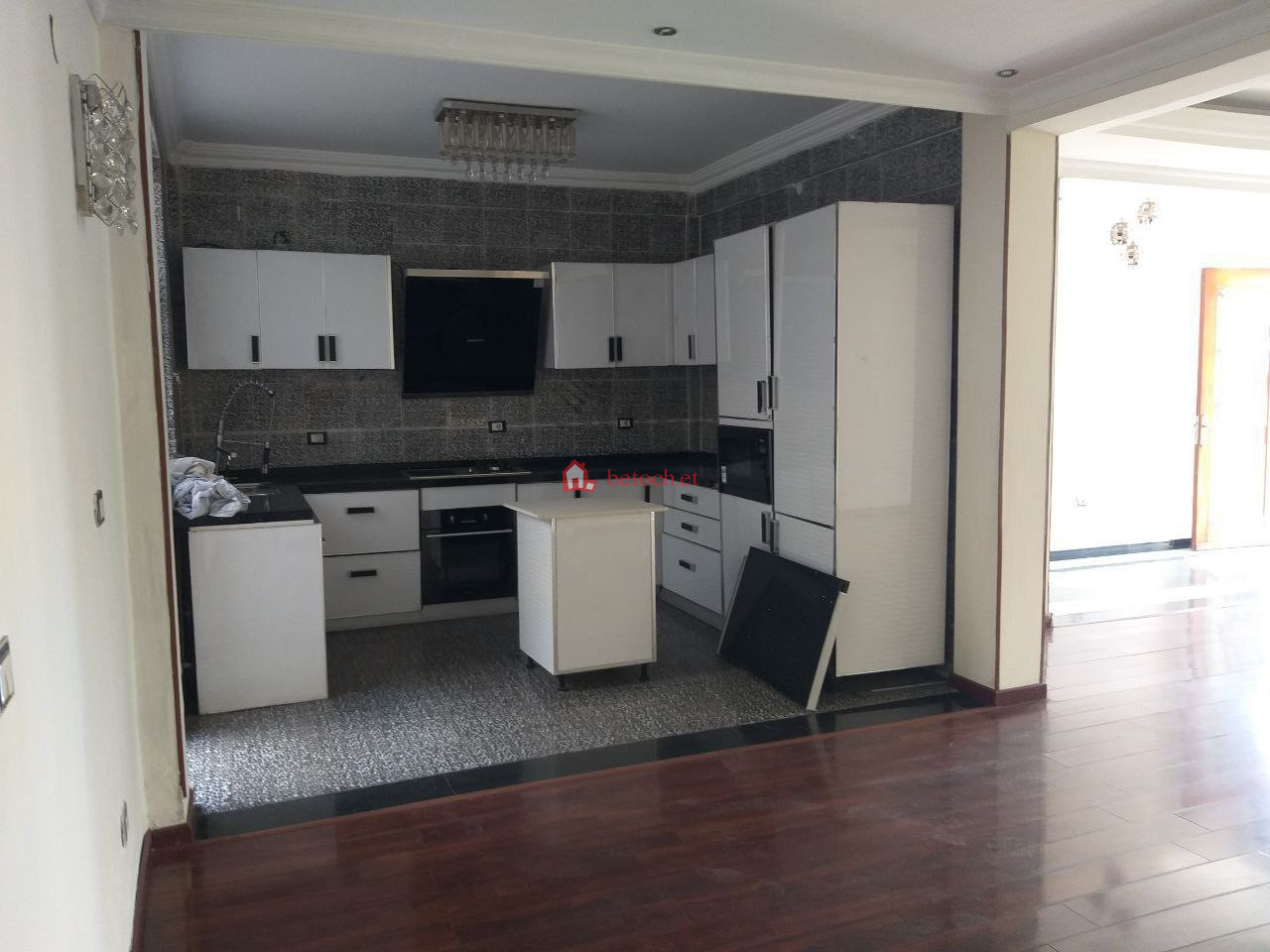 46.Mekanissa Amigo 320 m² G⁺² Modern Residence Villa Building
