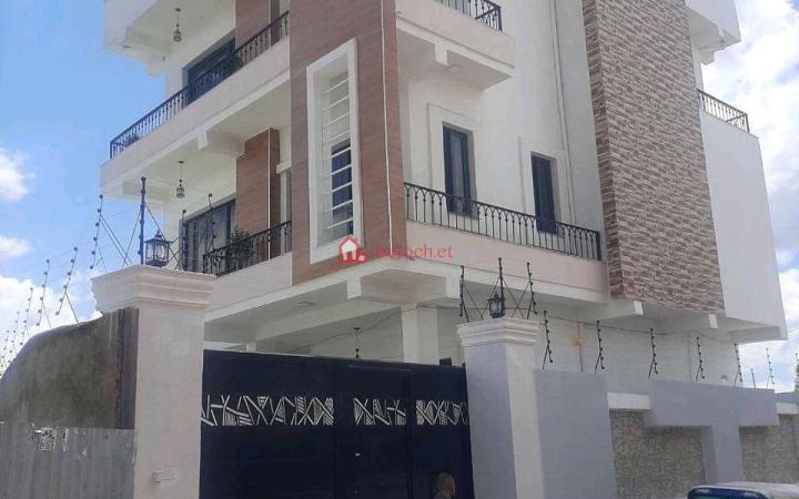 39.Ayat 150 m² G⁺² Villa House