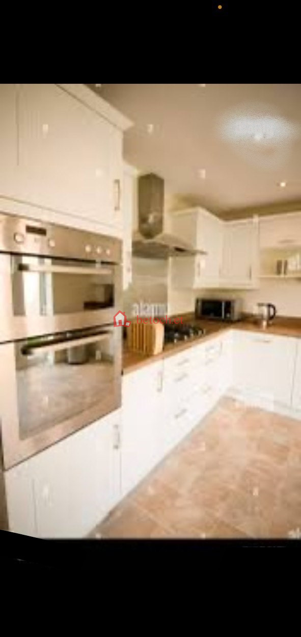292.Bole 24 kebele 350 m² G⁺³ Villa House Building