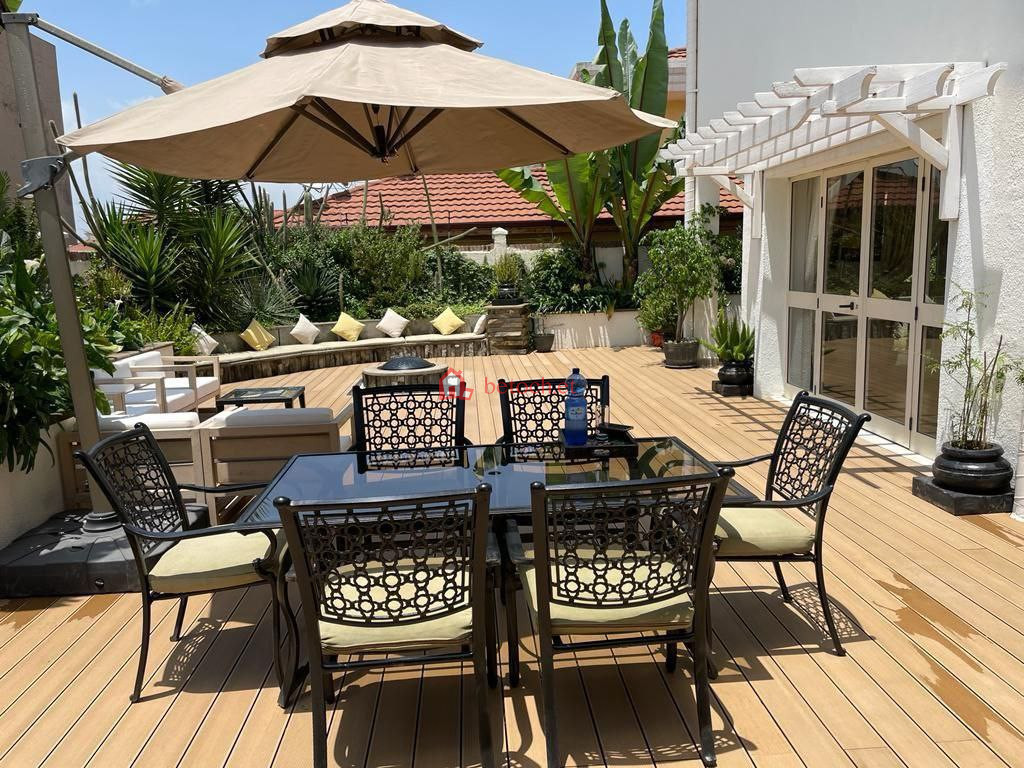4.	Lege Tafo 1000 m² G+1 Modern & Luxury Villa House Building