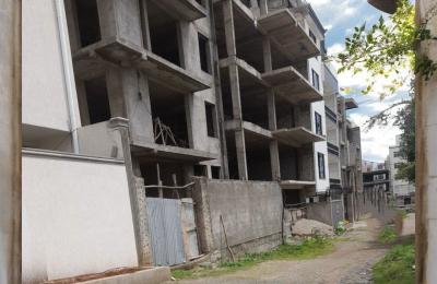 G+3 House for Sale in Summite