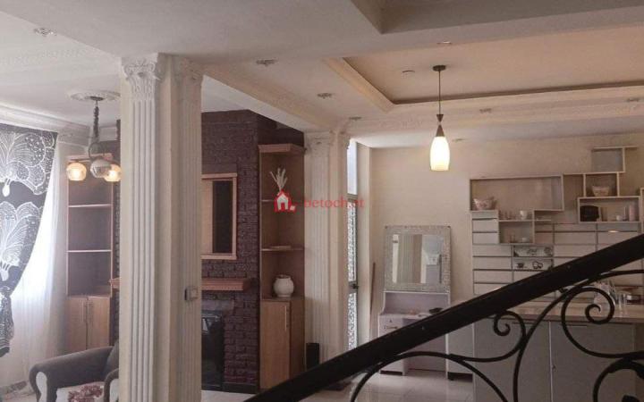 Ayat 280 m² G⁺3 Villa Building