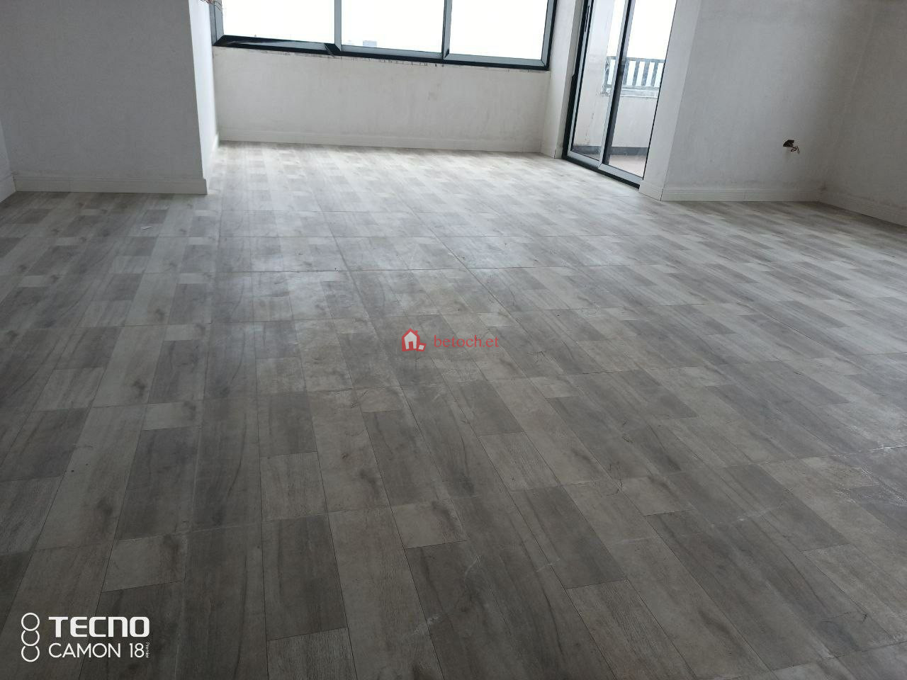 92.Yerer Alemayhu Building 200 m2 G+5 Apartment Building