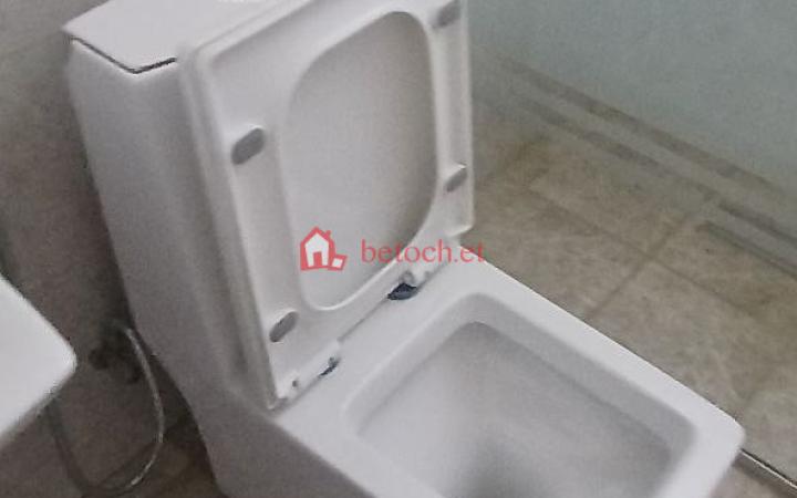 Megenagna (24) 250 m² G⁺6 Guest house or Hotel