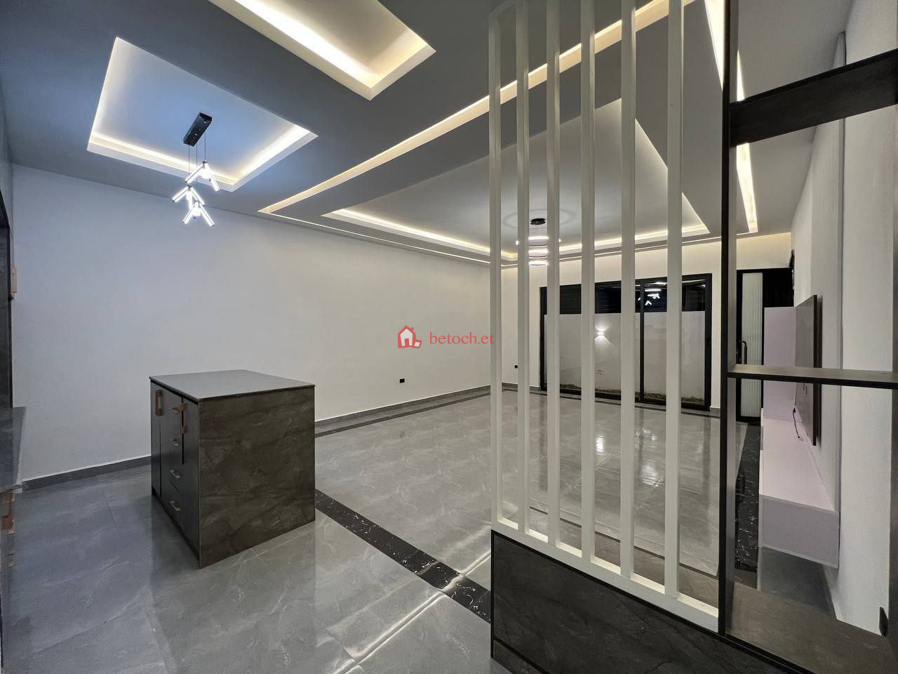 Gerje Jacros 280 m2 Residence Villa House