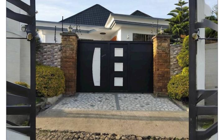 250m2 Residential House in Kotebe