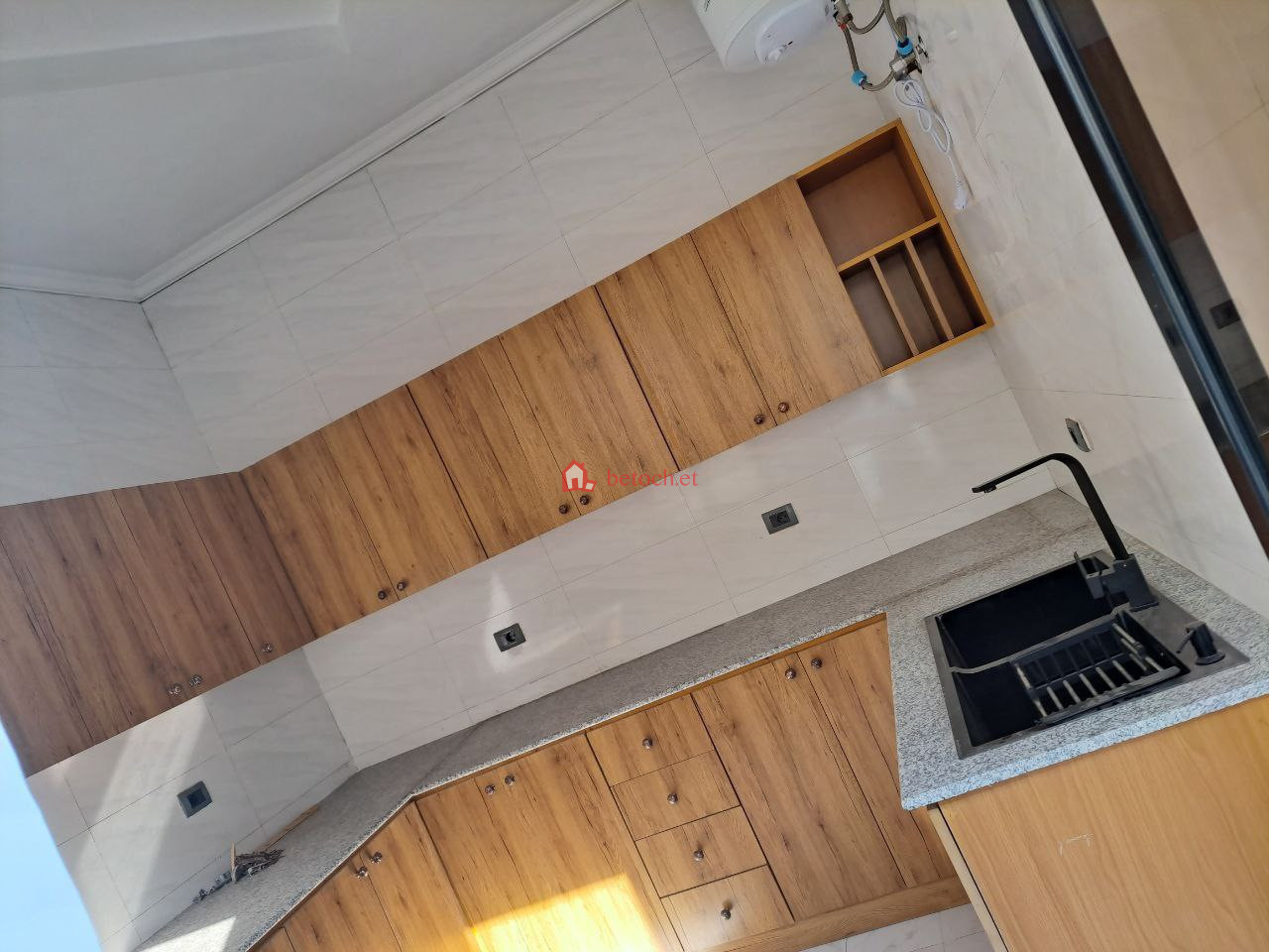JOMO Anbesa 160 m² Villa House