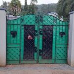 66.Franc-bela 150 m² L – shape Service Quarter House