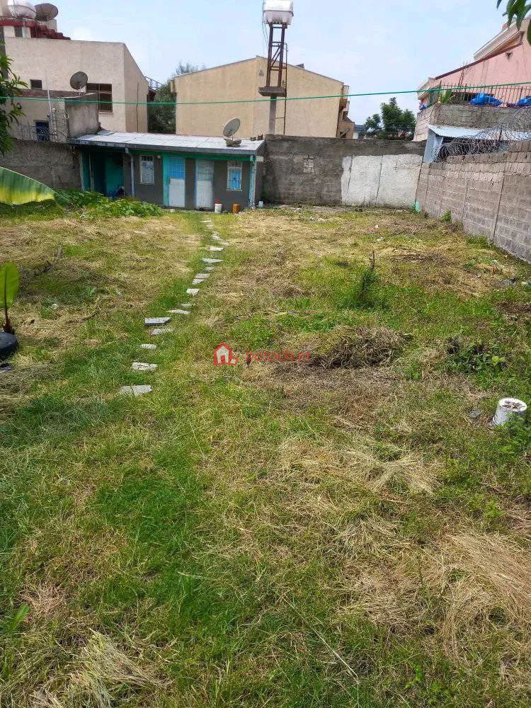 23.Ayat 400 m² L– shape House