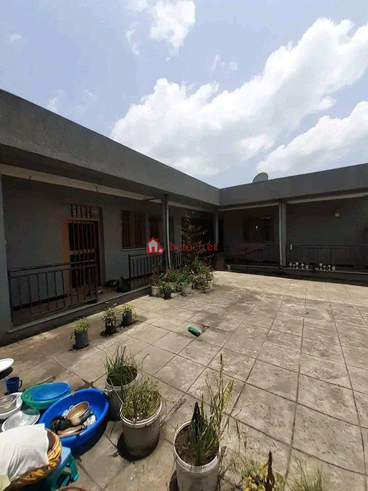 99.Saris 189 m² L– shape House
