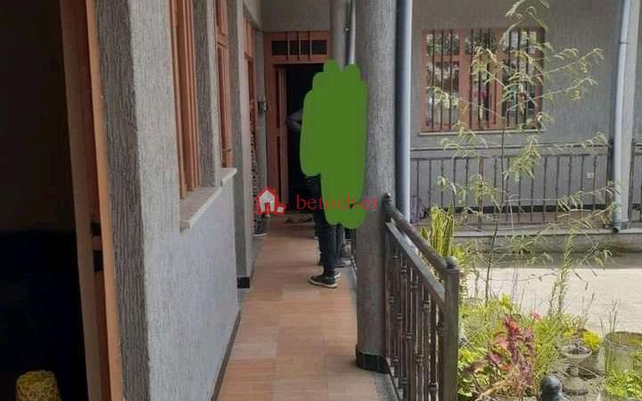 144.Hana mariyam 190 m² L – shape Servicer House