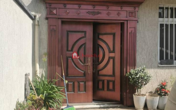 Versatile Property 255 m2 G+3 in Lafto