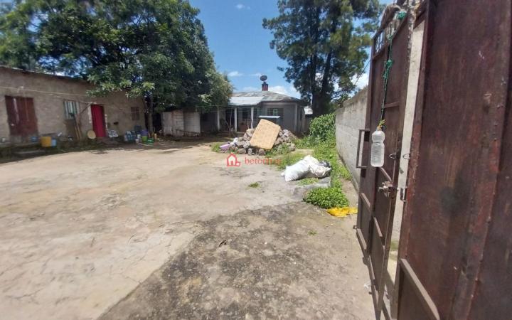 45.Lideta 711 m² Open Space land