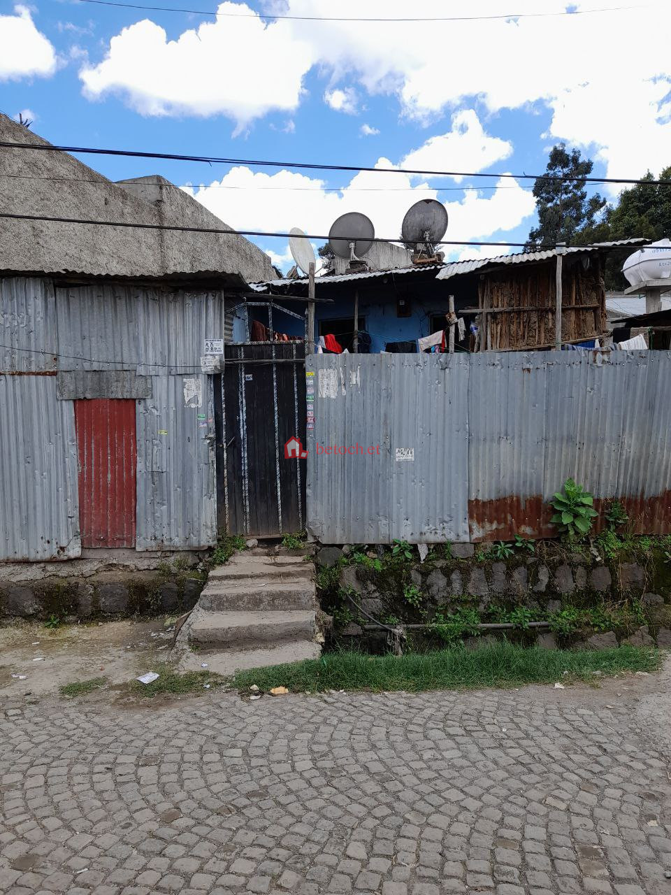 37.Gured sholla 95 m² Open plot land ( for residence )