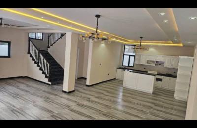 Luxurious Villa House in Garment