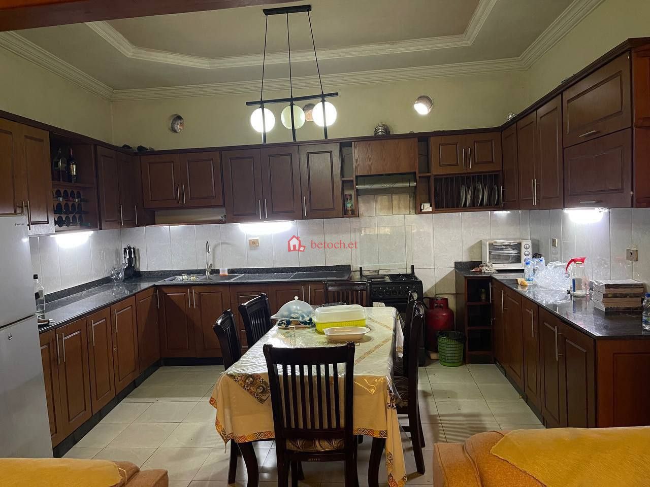 54.Mekanissa Amigo 320 m² G⁺² Modern Residence Villa Building