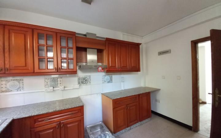 5.Bole Rwanda 500 m² Modern Villa House