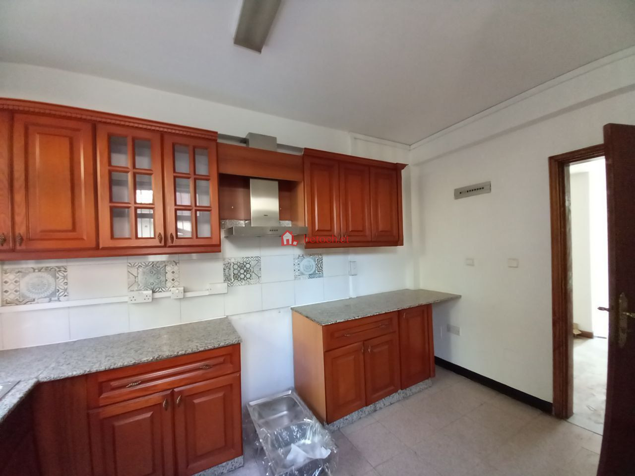 5.Bole Rwanda 500 m² Modern Villa House