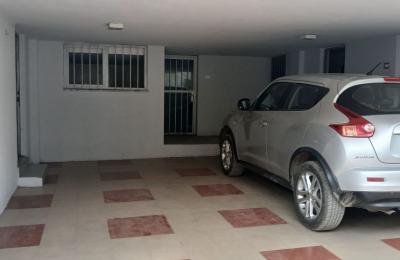 Modern Villa in Summit