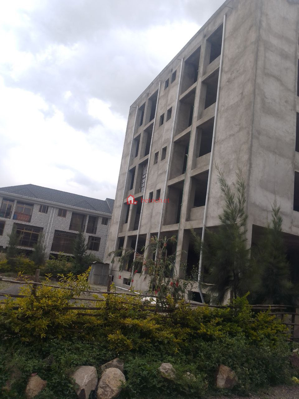 69.Tulu dimitu 1000 m² B⁺G⁺⁴ Apartment Buil. Under Construction