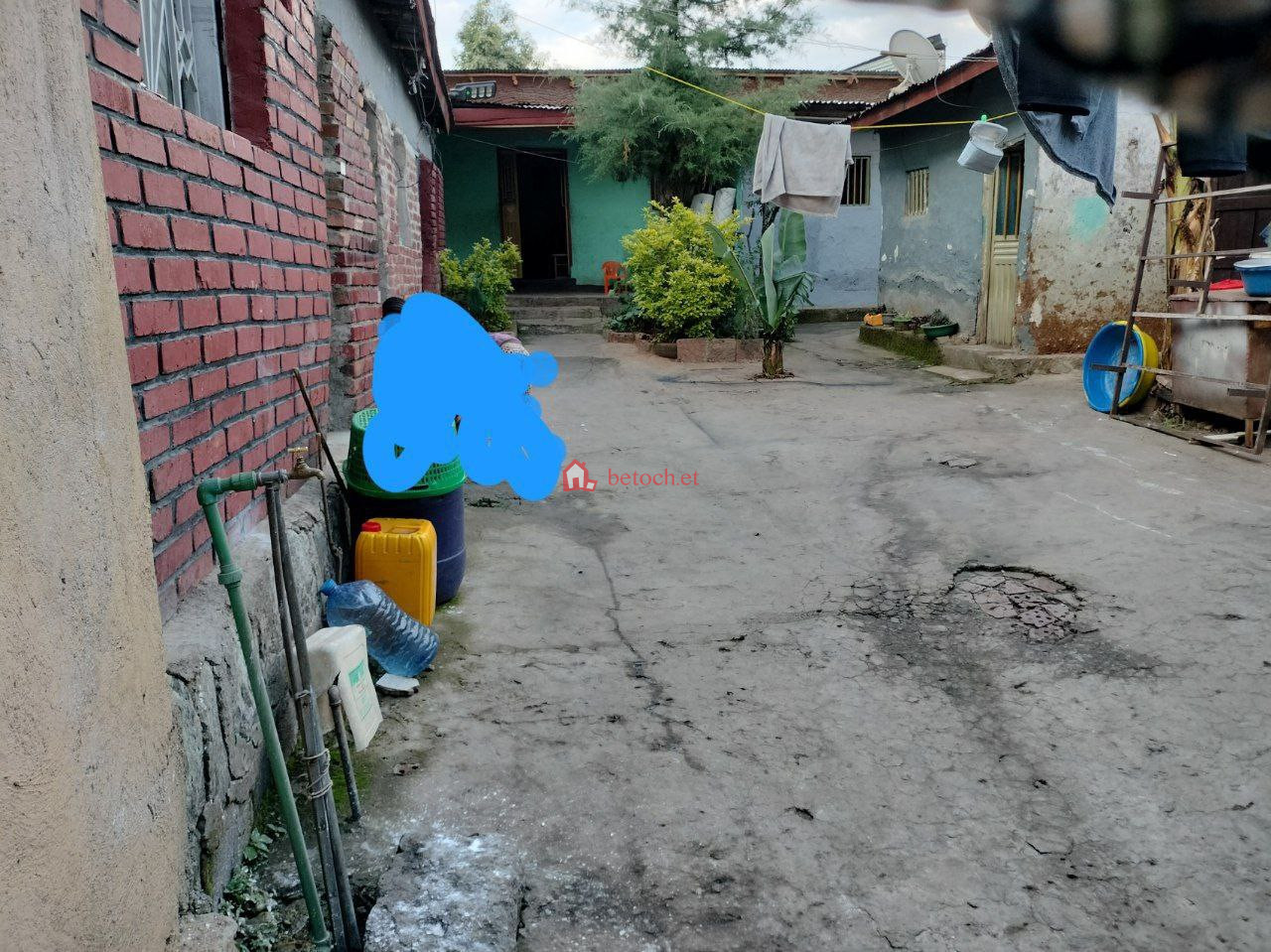 4.Asiko Birchiko 315 m2 Old Residence House ( For apartment or other )