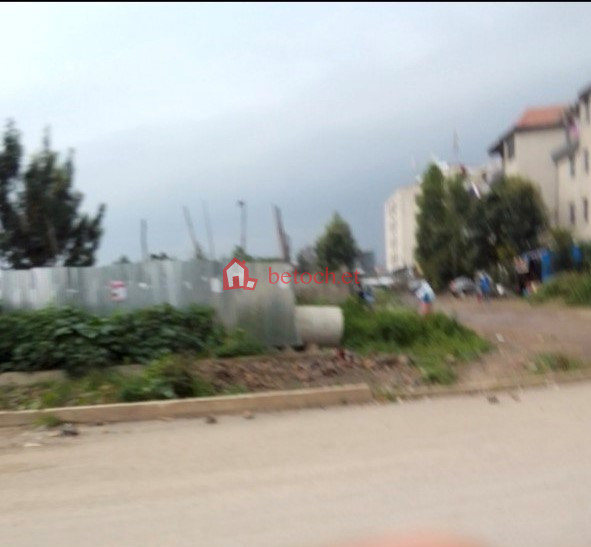 47.Addis Ababa 550 m² Open Space land