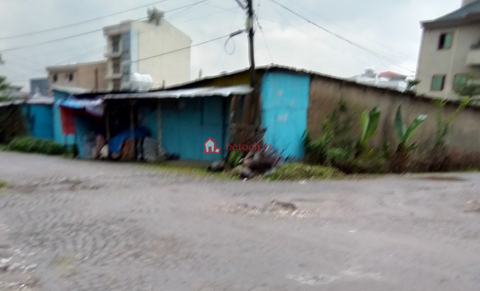 46.Lebu 320 m² Open Space land
