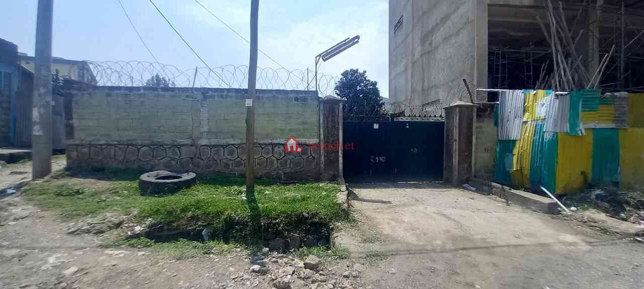 35.Megenagna lemi Hotel 256 m² Open plot land ( for Apartment or residence )