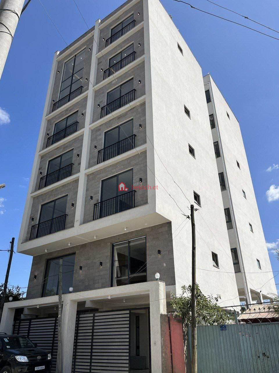 23.	Megenagna 204 m2 G+6 Apartment