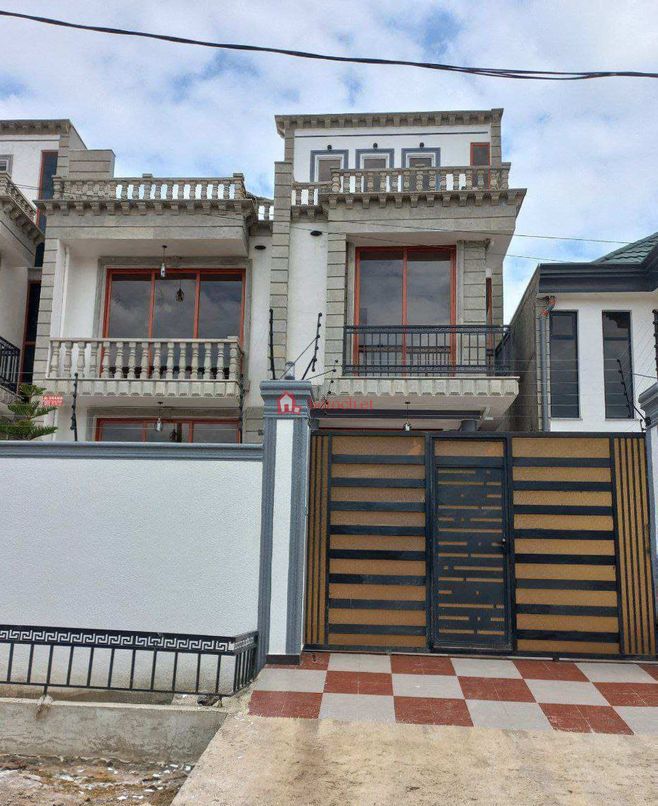 78.	Ayat 250 m2 G+1 Residence Villa building