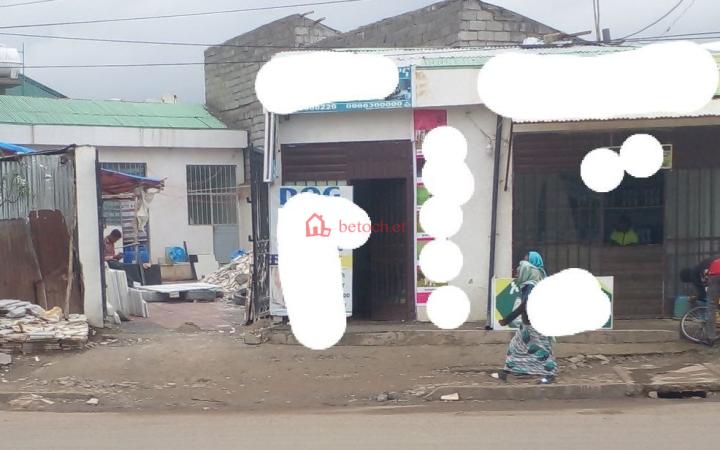 1.CMC 230 m2 Residence whit (2) Two shop business area