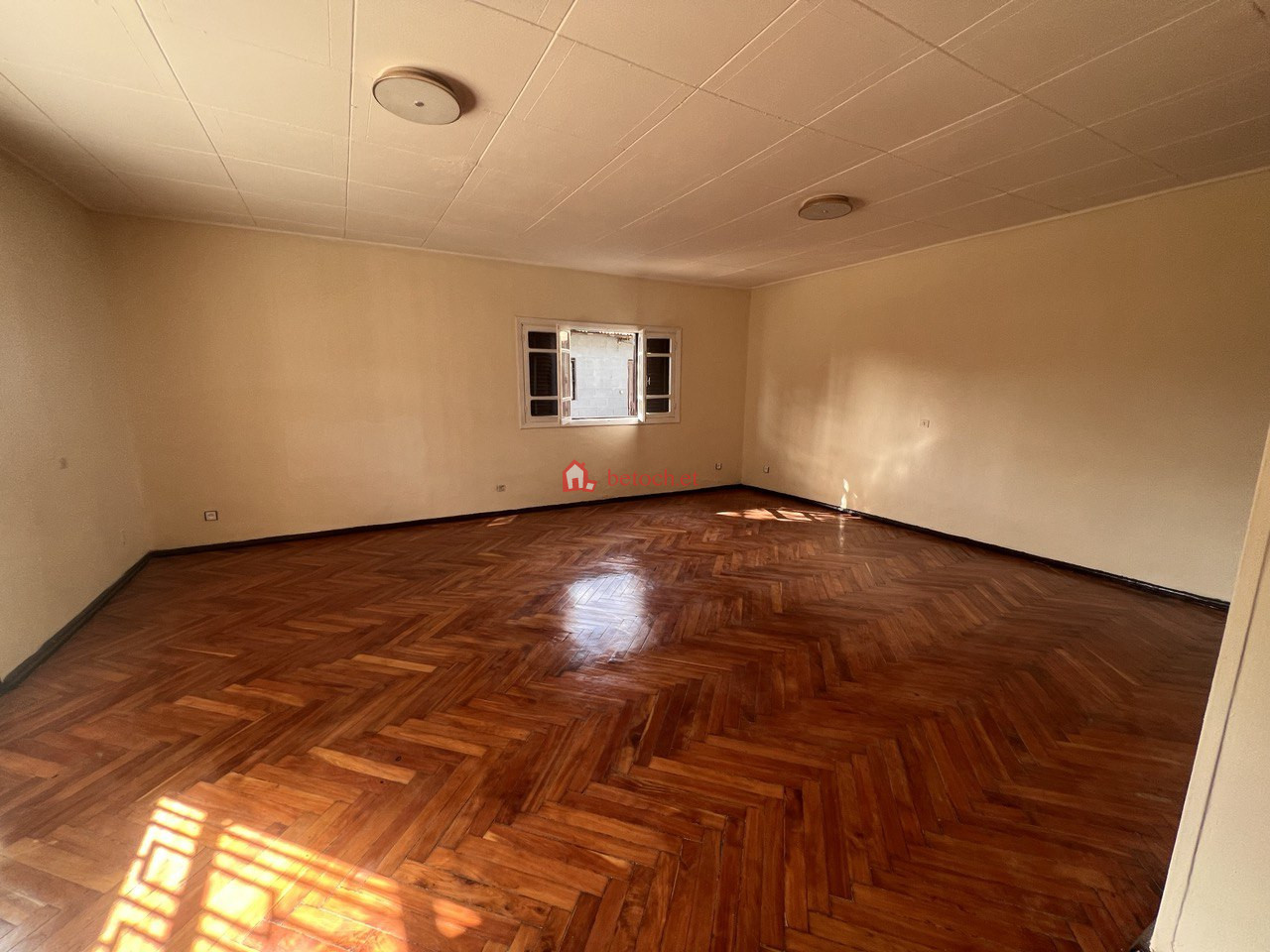 9.House for rent Old Bulgaria embassy 480 m2 Ground residence Villa