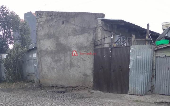 49.Jackros-yerer 128 m2 L-shape Service Quarter House