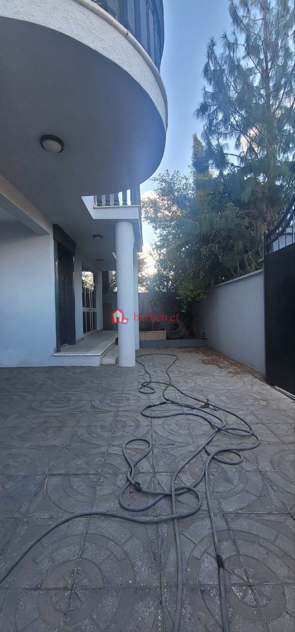 12.House for rent Ayat 250 m2 G+2 residence Villa House Building