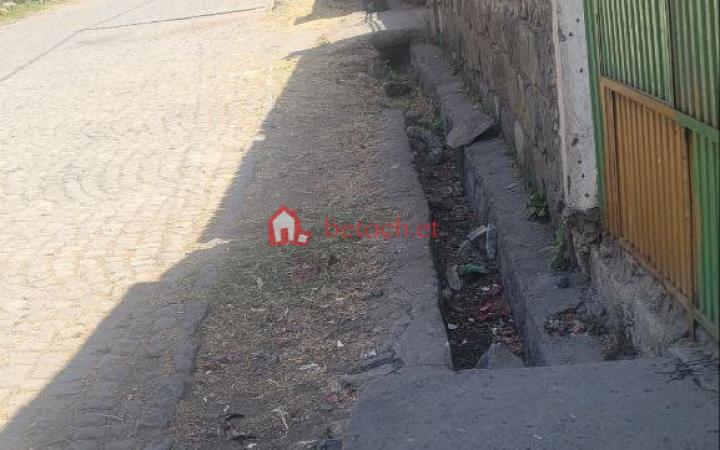 75.Gerje mebirat 500 m² an old Ground residence House (For Apartment,& Others investment)