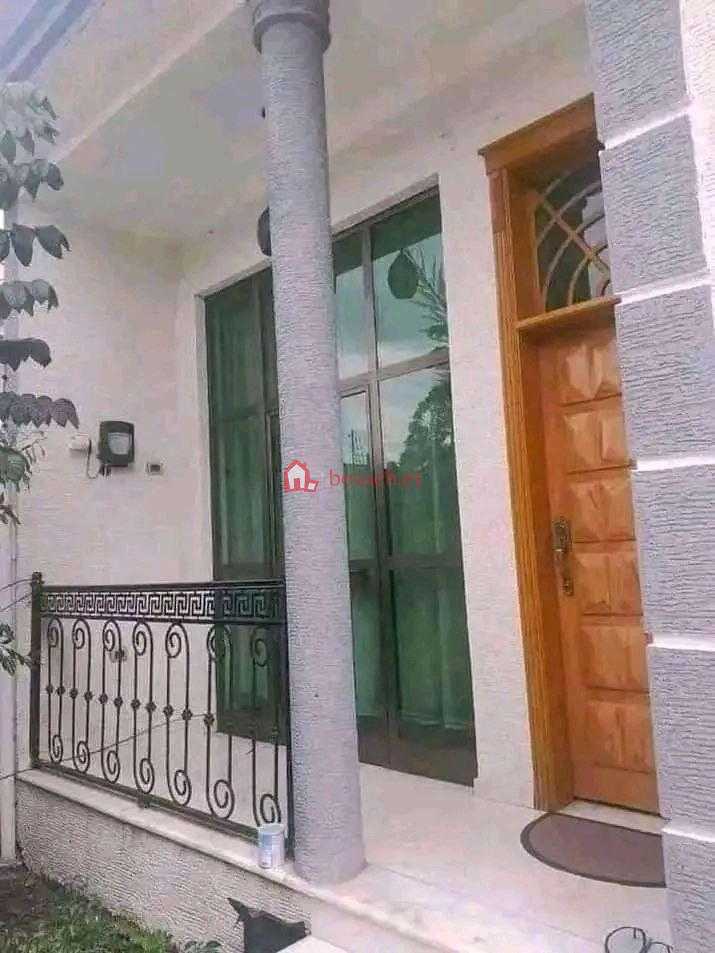 46.Smite (golagole)200 m² Residence Ground Villa House