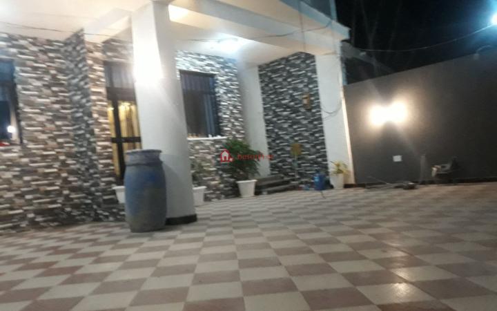 17.Apartment or Guest House For Rent Mexico-karl Adebabayi 170 m² G+4 Building