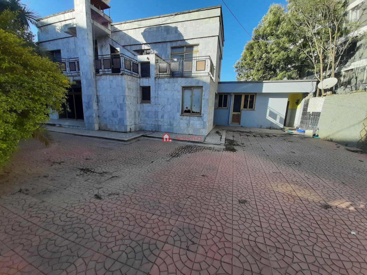 125.Mesiqel flower 440 m² G⁺¹ Resident Villa House Building