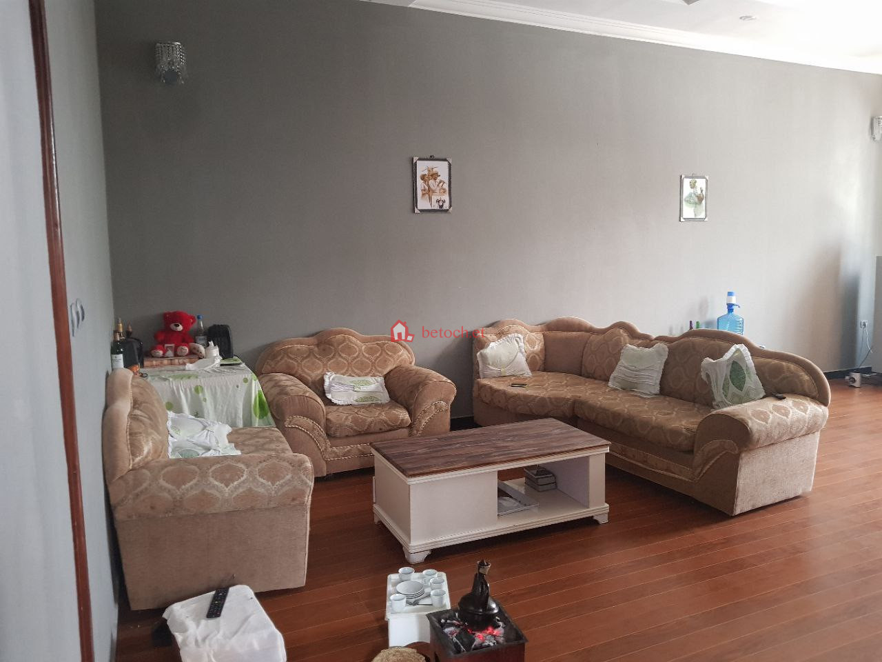 65.Gured-sholla 230 m² Residence Villa House