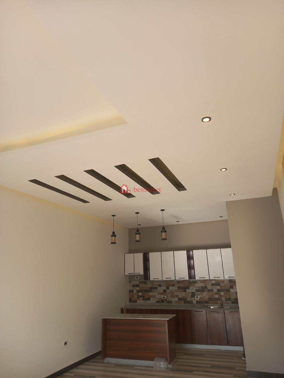 66.Ayat 230 m² Residence Villa House
