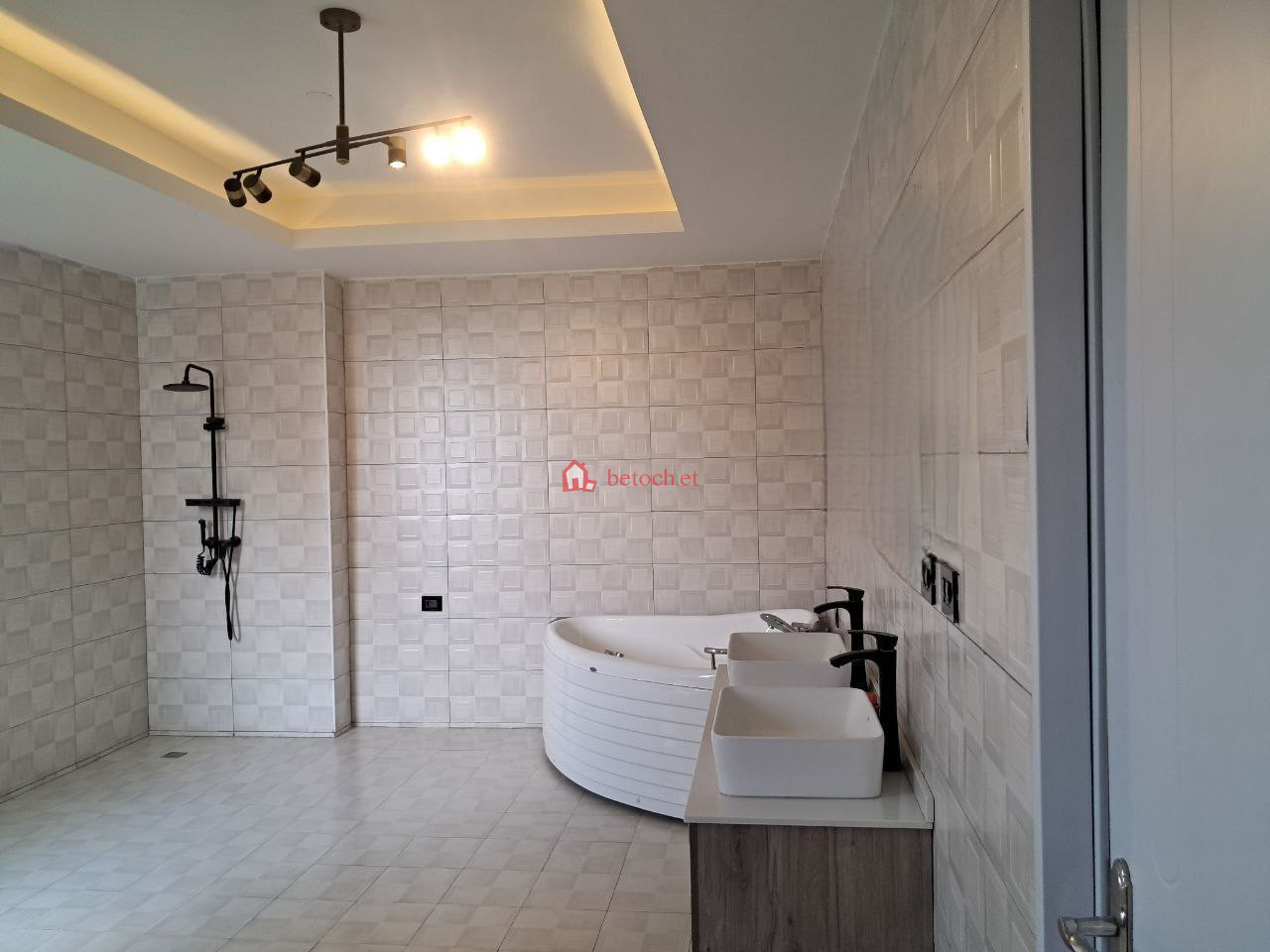 115.Mekanissa 400 m²(Extra 35 m²) G⁺² Residence service Villa building