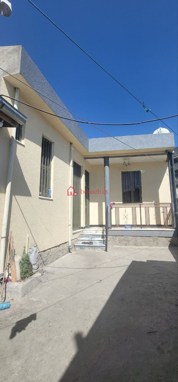 53.Goro 150 m² (Extra 50 m² included) L– shape Residence House