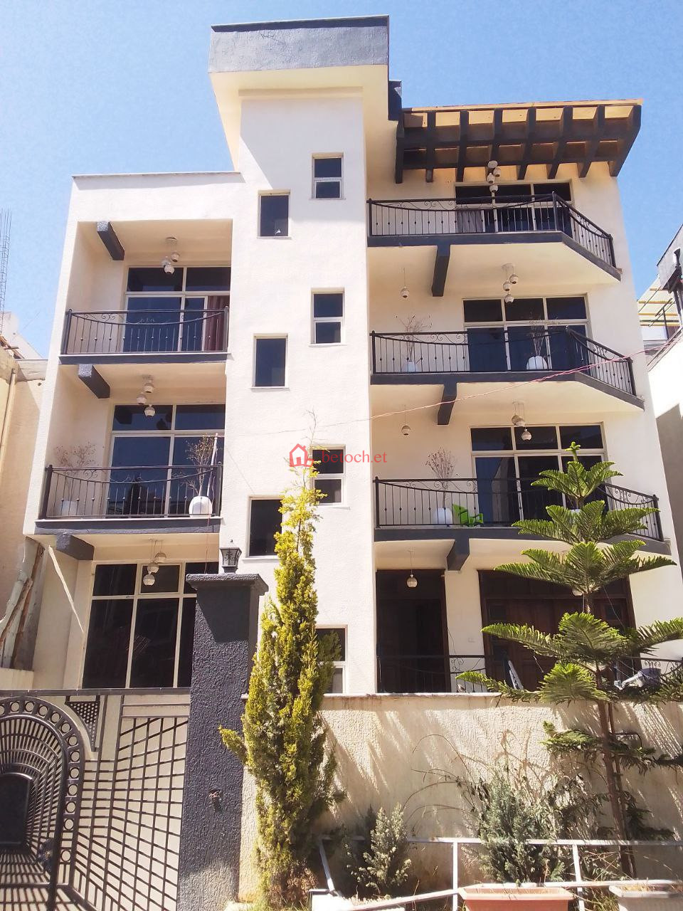 24.Ayat 270 m² G⁺³ Resident Villa House Building