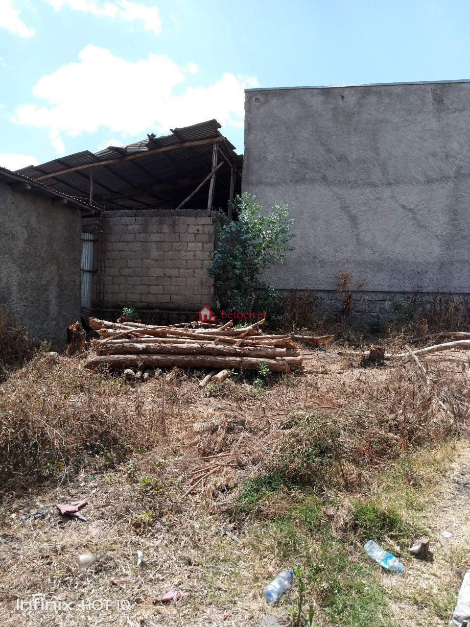 6.Goro 700 m² an Old House (For Apartment or others)