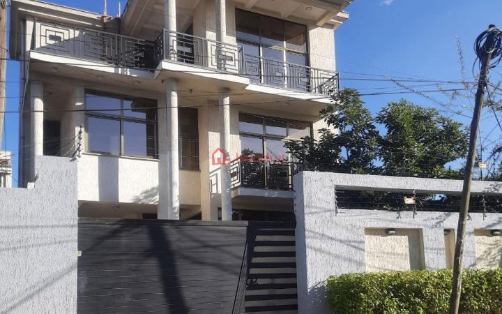 16.House for rent Bole Rwanda 350 m² G⁺² residence Villa House Building