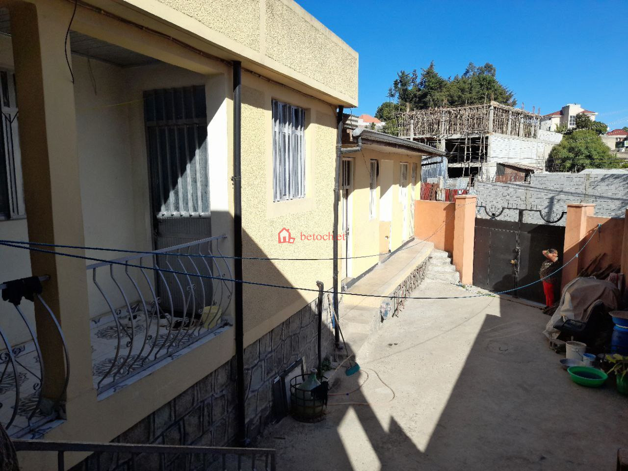 55.Kotebe 160 m² L– shape Residence House