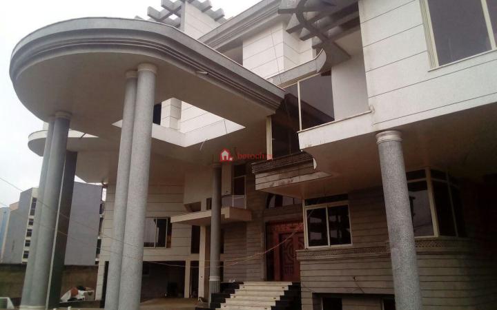 16.Bole Michele 850 m² (Extra 150 m² included) G³ Luxury Residence Villa Building House