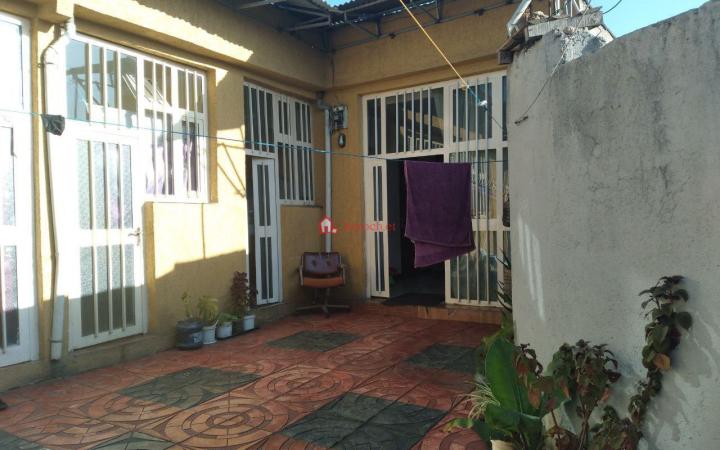 56.Lideta 94 m² L– shape Residence House
