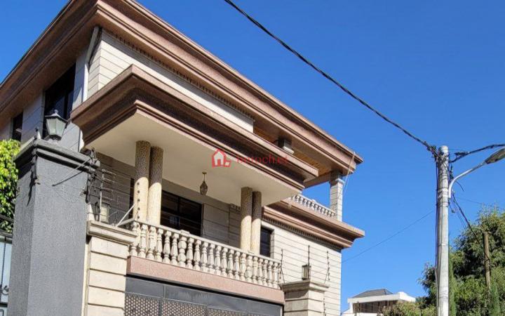 120.Bisirate Gabriel 360 m² G⁺²Resident Villa House Building